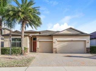 10053 Celtic Ash Dr, Ruskin, FL 33573