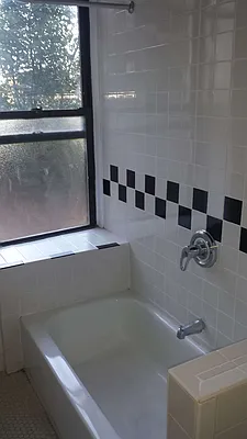 Rented by PMG Real Estate  | media 12