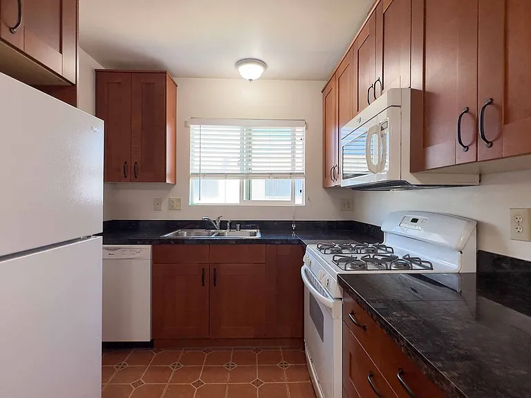 4085 Idaho St — Photo 5