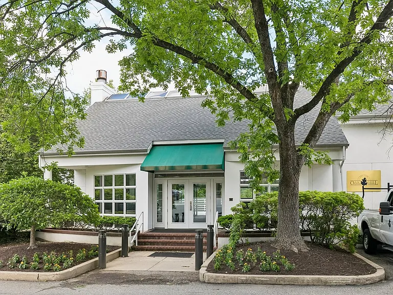 1740 Oakwood Ter #14I — Photo 44