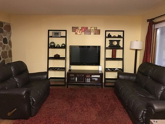 4th image of 11838 W Gilbert Ave