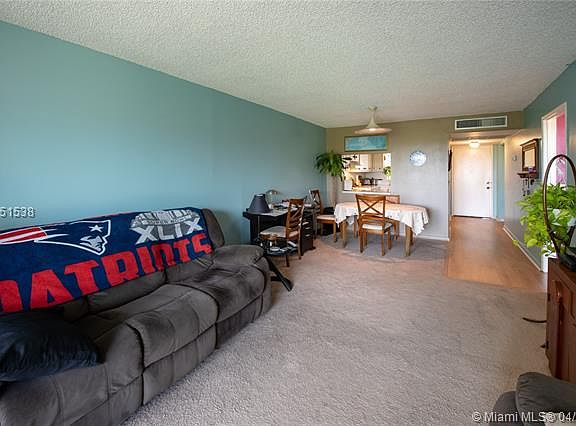 3rd image of 9471 Evergreen Pl APT 402