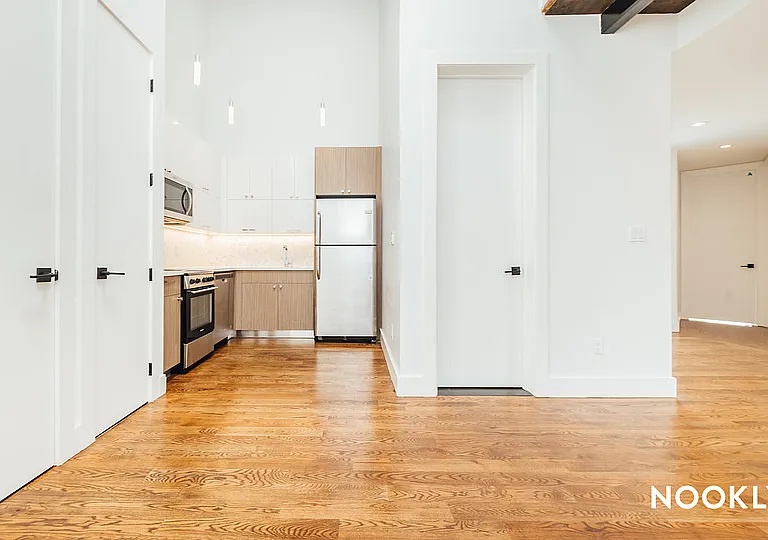 1784 Broadway #4B — Photo 1