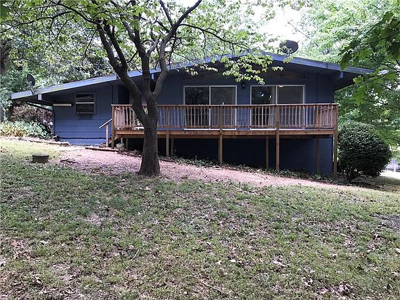 4th image of 2 Astwood Ln