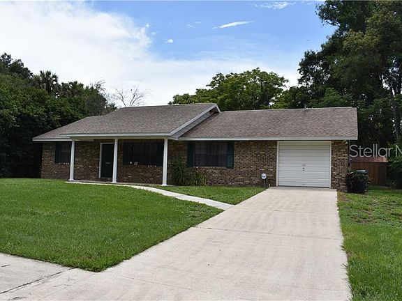 3rd image of 310 Palm Ave