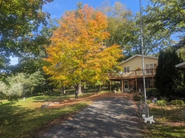1144 Birchwood Ln, Amery, WI 54001