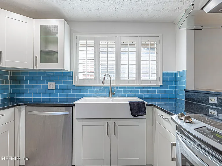 3320 America Ave — Photo 19