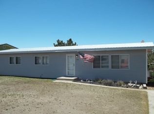 103 S 5th St, Hanna, WY 82327