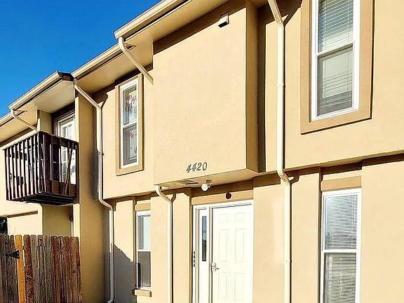 2nd image of 4420 Loomis Avenue