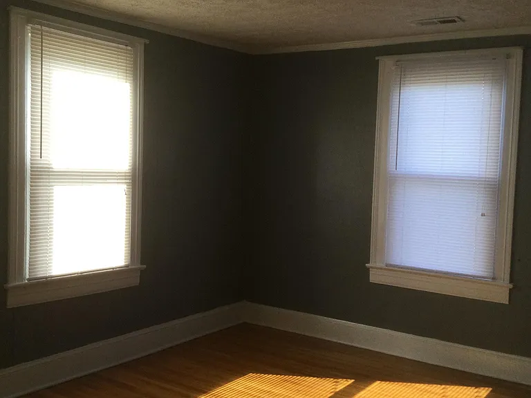 15 Glaize Ave — Photo 6