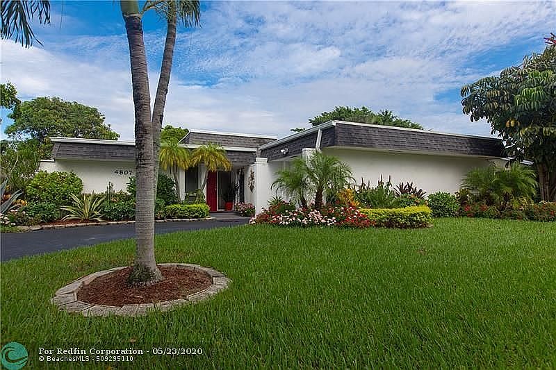 1st image of 4807 Bayberry Ln