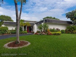 4807 Bayberry Ln, Tamarac, FL 33319