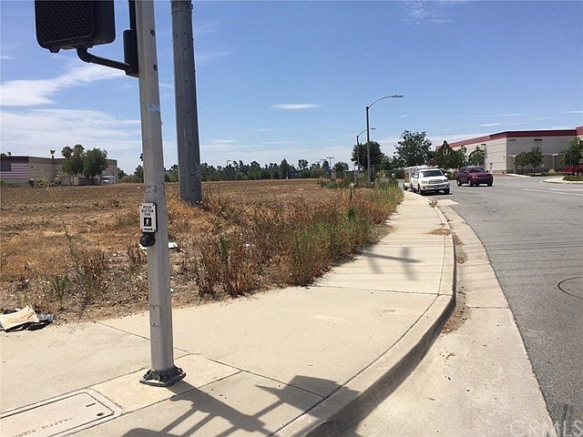 2nd image of 36525 Temeku St