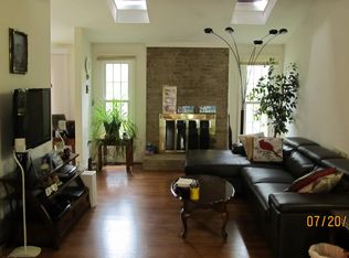 4616 Luxberry Dr, Fairfax, VA 22032