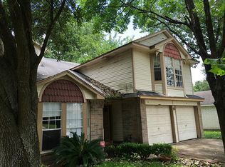 15242 Oak Terrace Dr, Houston, TX 77082