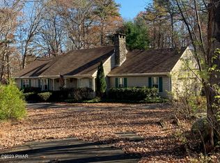 220 Grouse Run, Cresco, PA 18326