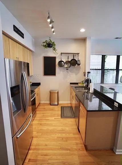 6516 S Woodlawn Ave #1N — Photo 4