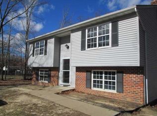 9300 Bent Wood Ln, North Chesterfield, VA 23237