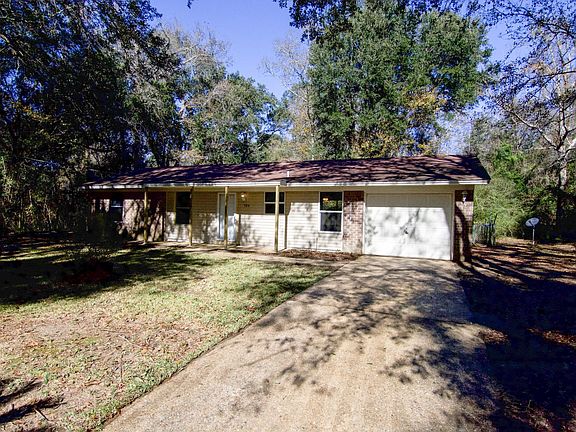 3rd image of 384 Petty Dr