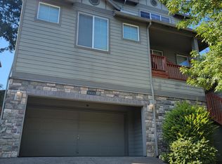 9495 SW 165th Ave, Beaverton, OR 97007