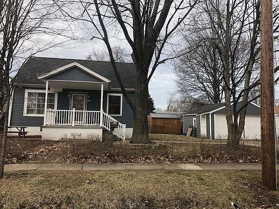 2nd image of 635 Francis Ave