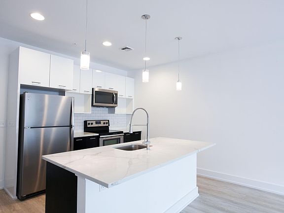2nd image of 21 Whistler Ct Unit 506