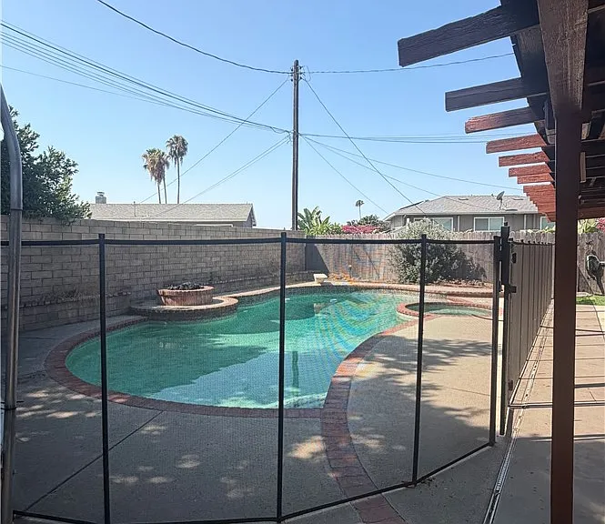 3436 Deerlane Dr — Photo 17
