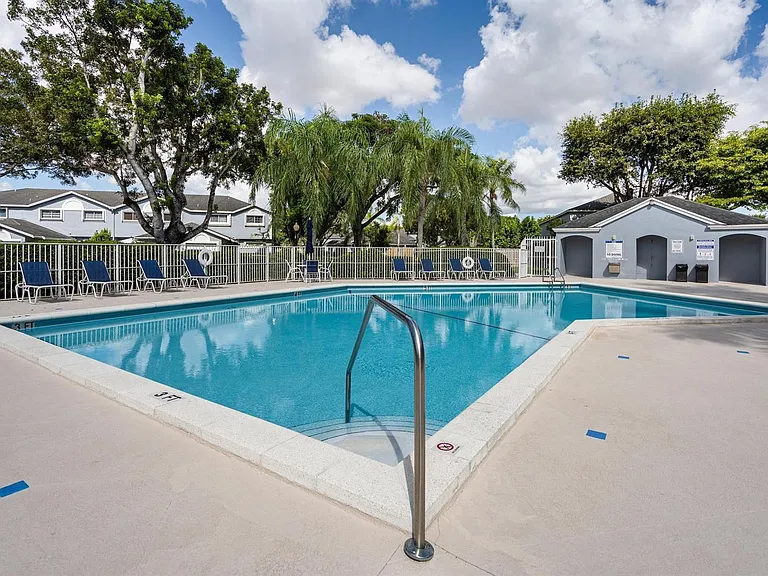 9703 SW 142nd Ct — Photo 36