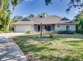 5825 40th Pl, Vero Beach, FL 32966