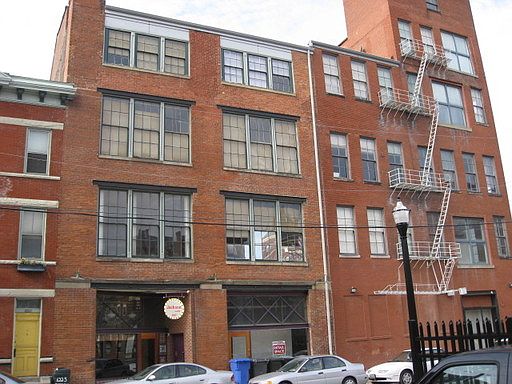 2nd image of 1227 Jackson St APT 412