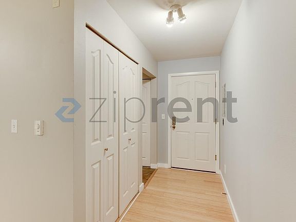 3rd image of 2419 8th Ave N APT 202