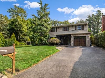 44 Riverside Dr, Denville, NJ, 07834
