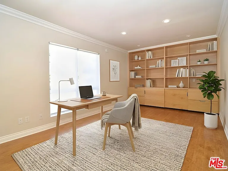 5354 Lindley Ave #301 — Photo 12
