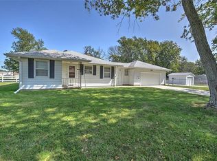 1702 S Albany St, Decatur, IL 62521