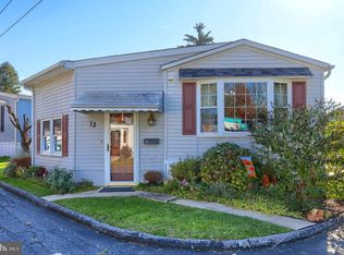 13 David Dr, Lebanon, PA 17046