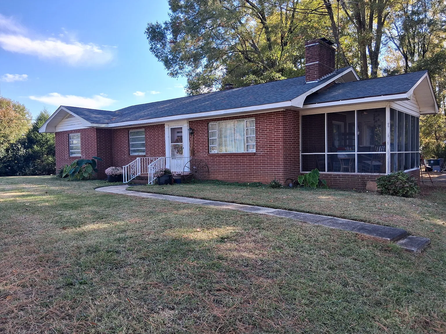 Statesville Blvd, Salisbury — Photo 1
