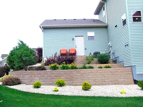 4th image of 4578 Lannon Ave