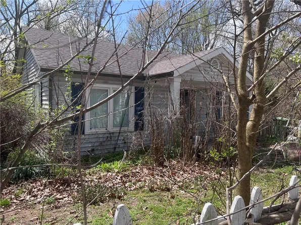 420 E Walnut St, Rogers, AR 72756