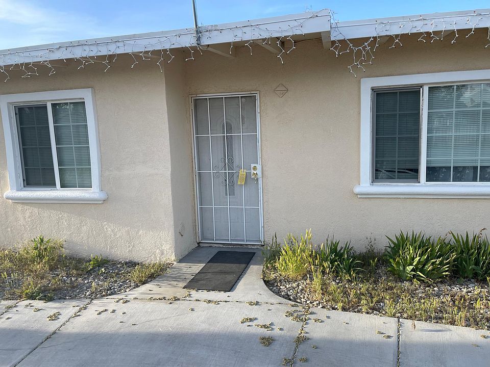 1st image of 16438 Adelia St