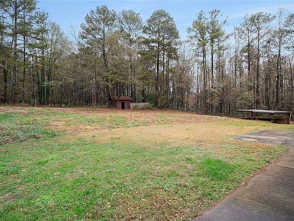 4th image of 4161 Campbell Rd