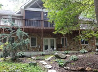 140 Wellborn Branch Dr, Blairsville, GA 30512