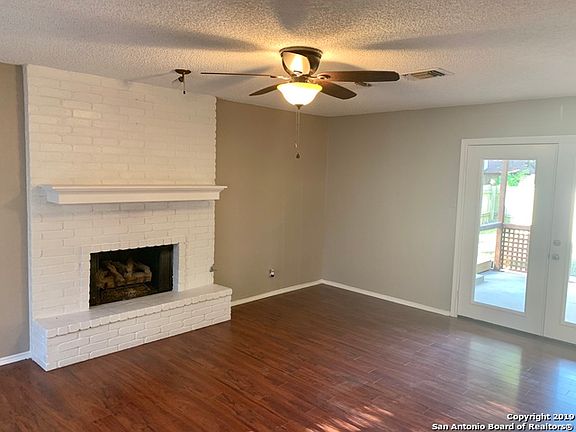 4th image of 13631 Earlywood St