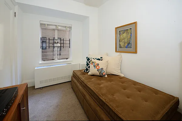 Sold by Corcoran | media 29