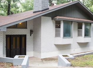 18 W Cardinal Ct, Rogers, AR 72756