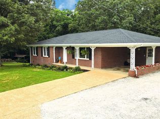 285 Birdsong Rd, Camden, TN 38320