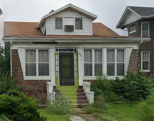 1st image of 639 Alhambra Ct