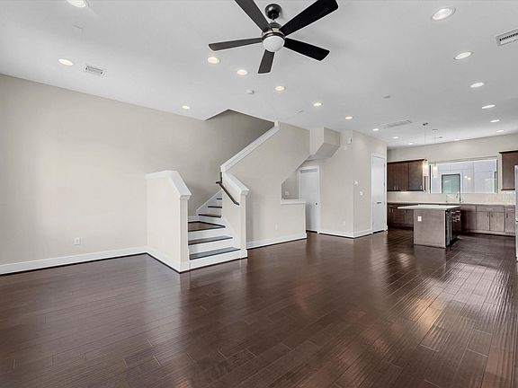 3rd image of 1615 Milby St #B