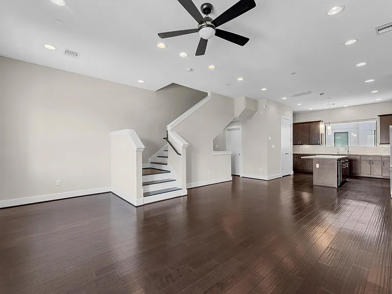 1615 Milby St #B — Photo 3