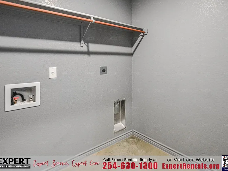 2816 Leroy Cir #B — Photo 19