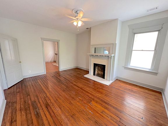 2nd image of 538 E Waldburg St #B